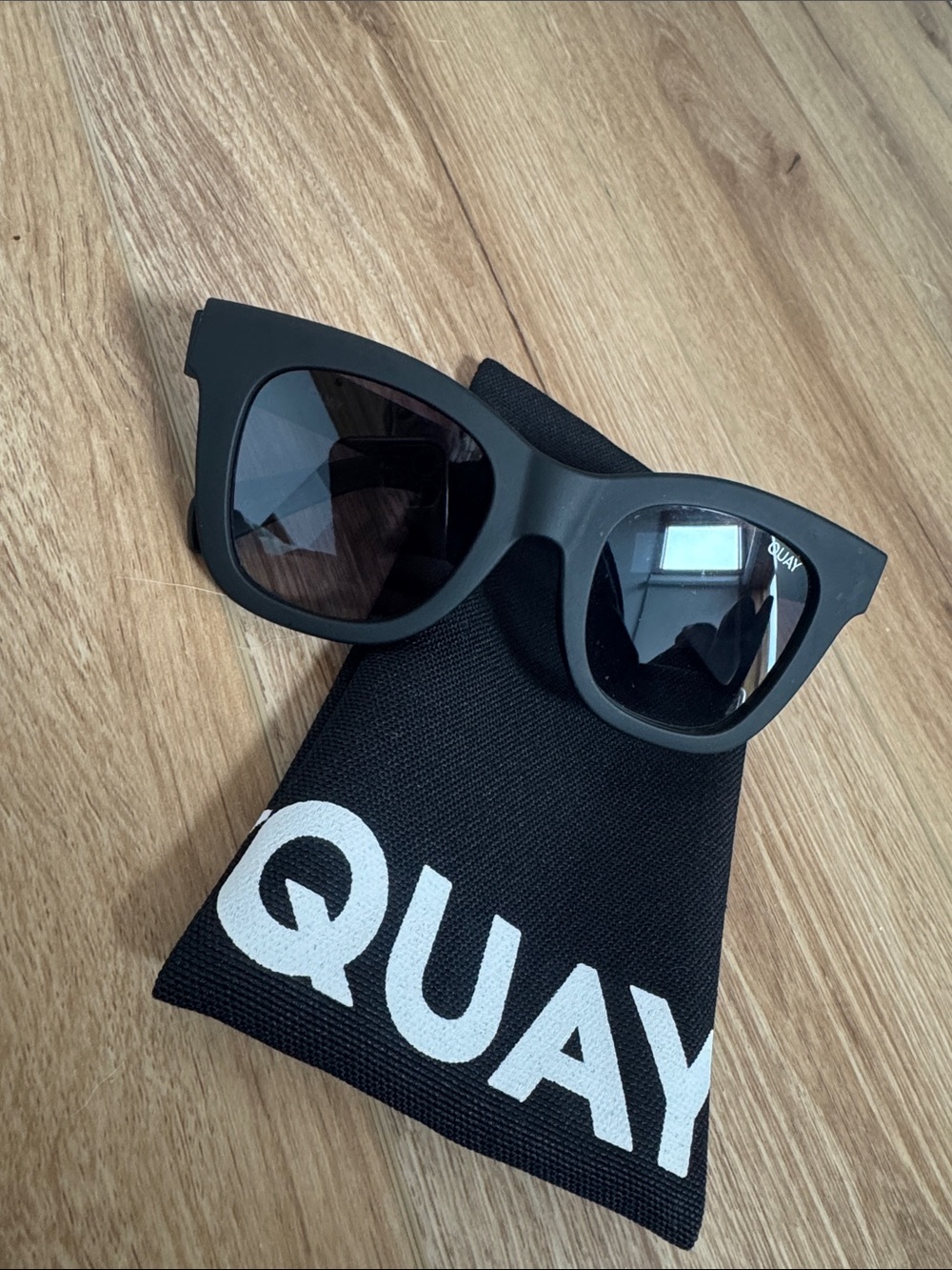 QUAY Australia - AFTERHOURS sunglasses